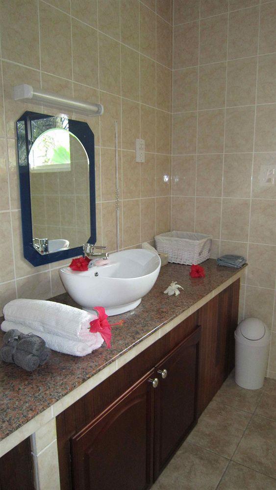Paodise Guesthouse La Digue Dış mekan fotoğraf