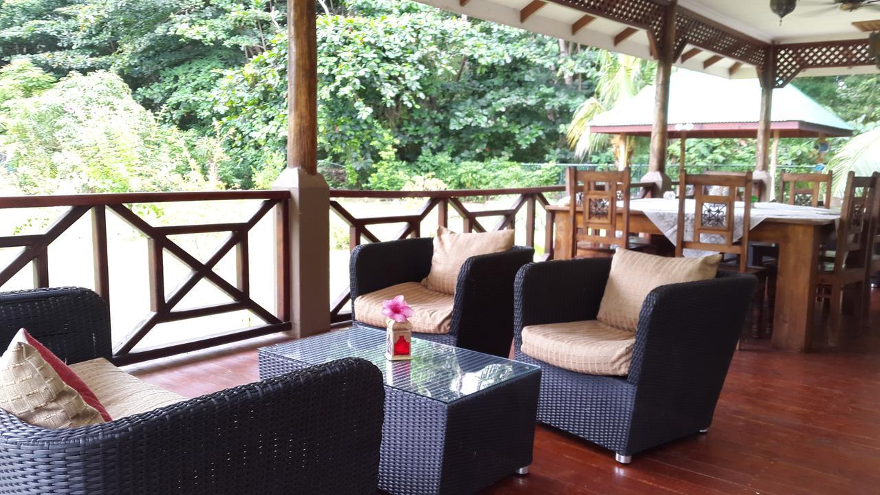 Paodise Guesthouse La Digue Dış mekan fotoğraf